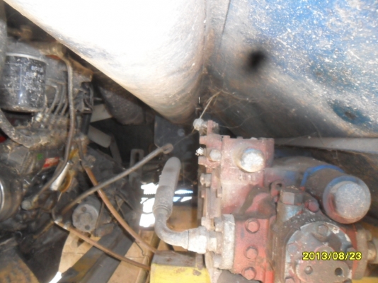 ขายรถเกี่ยวข้าวไทยเส็งยนต์รุ่นข้าวถั่วอุ้ม2.5ตัน