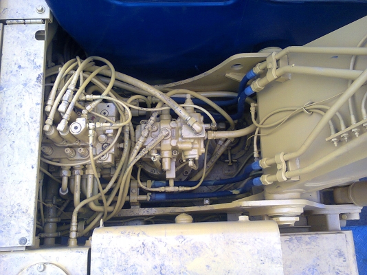 ขายด่วนKOBELCO  SK120มาคร์ทีซีเรียนสูงรถสวยชั่มโมงทำงานน้อยสภาพดีพร้อมใช้เก่าญี่ปุ่นแท้ไม่เคยใช้งานเมืองไทยเลย