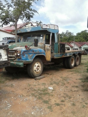 ขายเทเลอร์หัวยาว ISUZU10ล้อ1เพลา สภาพสวยพร้อมใช้ ติดต่อได้ที่คุณ อ๊อฟ พิจิตร 086-737-9991