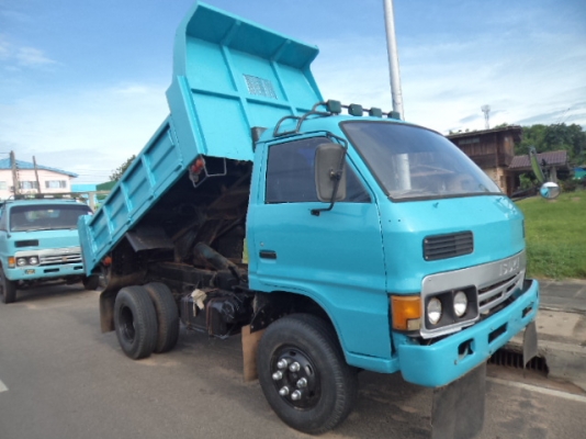 ขายรถ6ล้อดั้มอีซูซุKS 2คัน...คันละ285000บาท สภาพดีพร้อมใช้งานคับ