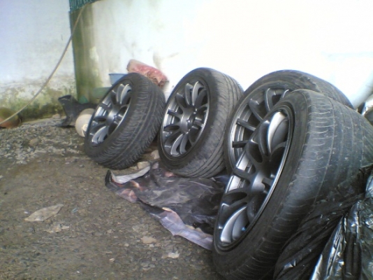 ขาย แม็ก ADVAN  RS 18 หน้า 8 หลัง 9 et 20 +ยาง