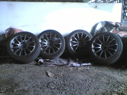 ขาย แม็ก ADVAN  RS 18 หน้า 8 หลัง 9 et 20 +ยาง