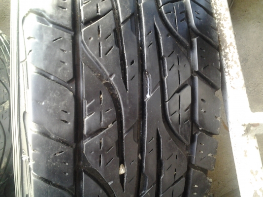 ล้อขอบ15 6รู ของtoyota พร้อมยาง 31-10.5 ของ dunlopราคา 12000บาท ยางปี 09  1คู่ ปี10  1คู่