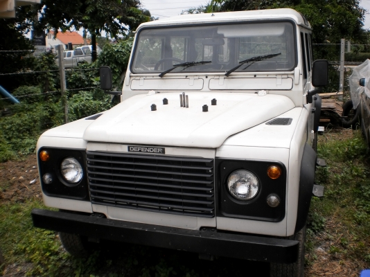 ขายด่วน Land rover defender 650,000 บาท