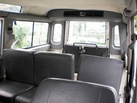 ขายด่วน Land rover defender 650,000 บาท