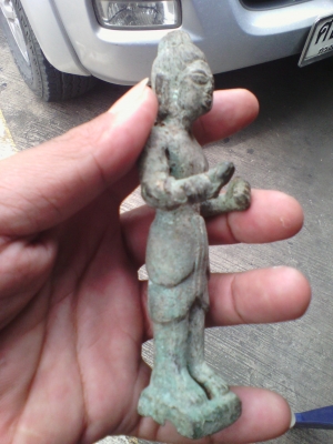 ให้บูชาพระเทวรูปเก่าๆไม่ทราบที่ ให้บูชาพระเทวรูปเก่าๆไม่ทราบที่