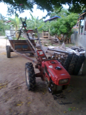 รถไถ่นา คูโบต้า เครื่อง 11 แรง รถไถ่นา คูโบต้า เครื่อง 11 แรง