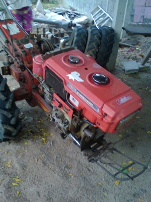 รถไถ่นา คูโบต้า เครื่อง 11 แรง รถไถ่นา คูโบต้า เครื่อง 11 แรง