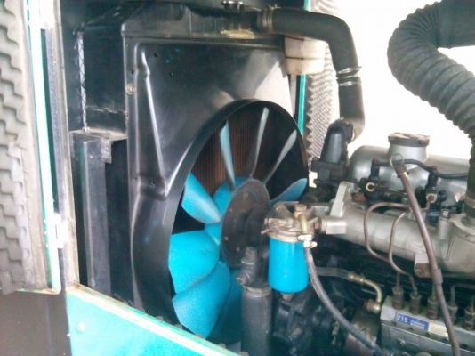 ขายเครื่องปั่นไฟ 60 kva AVR ไฟ 3 เฟส Hino EH700 ให้ราคา 200,000บาท ภายใน 2 วันนี้เท่านั้น อีก2วันมีคนมาเอา