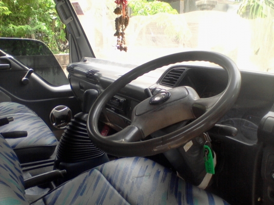 ISUZU NPR 71 เครื่อง 130 HP(4HG1)เล่มทะเบียนพร้อมโอน