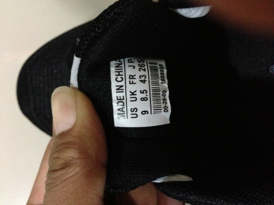 ขายรองเท้า New Balance เบอร์43 มือ1 ราคา 550 บาทพร้อมส่งครับ