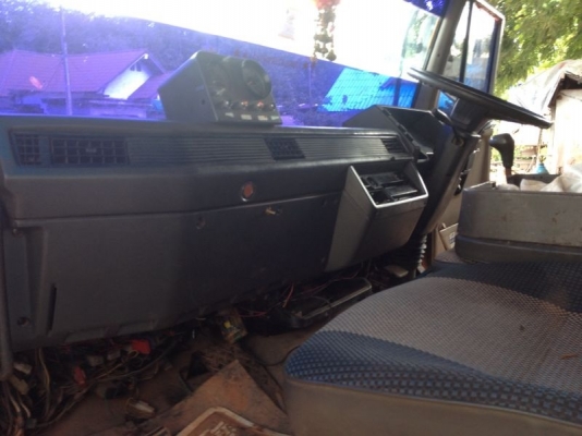 รถมิตซู 10 ล้อดั้ม 190 แรงม้า ( ขายหัว / คัชซี ) สนใจติดต่อ 081 - 6079515 รถมิตซู 10 ล้อดั้ม 190 แรงม้า ( ขายหัว / คัชซี ) สนใจติดต่อ 081 - 6079515