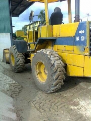 รถตัก WA 100 สนใจติดต่อ 081 - 6079515 รถตัก WA 100 สนใจติดต่อ 081 - 6079515