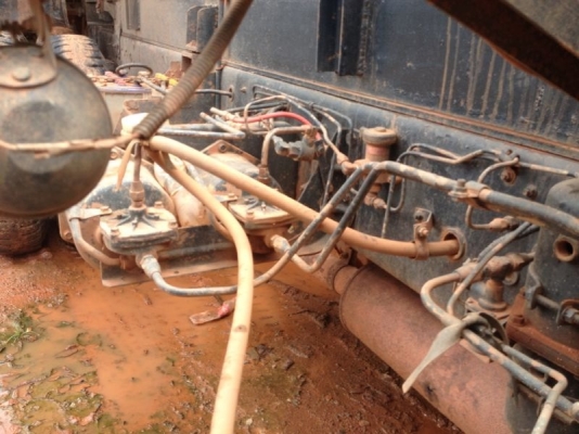 รถฮีโน่ 10 ล้อดั้ม FM3H  เปลื่ยนเครื่อง 210 แรงม้า  สนใจติดต่อ  081 - 6079515