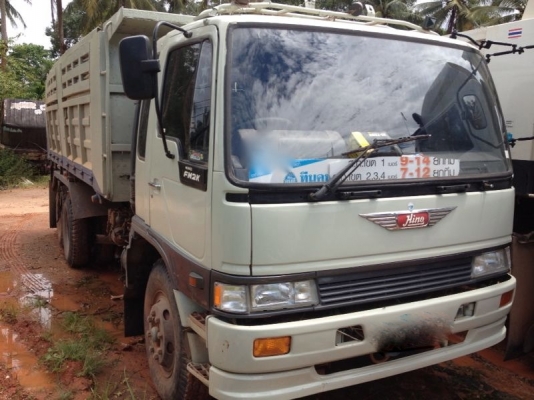 รถฮีโน่ 10 ล้อดั้ม FM3H  เปลื่ยนเครื่อง 210 แรงม้า  สนใจติดต่อ  081 - 6079515