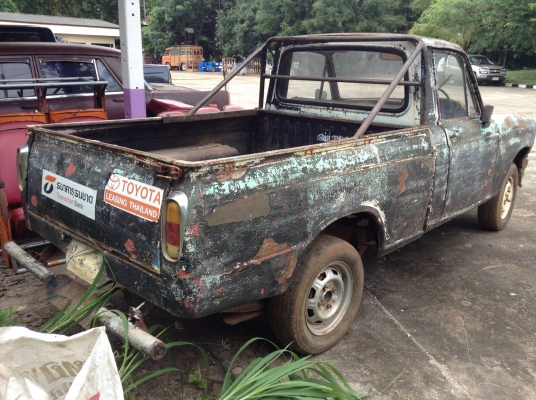 -----ขายด่วนกระบะไดฮัทสุ1000F40---