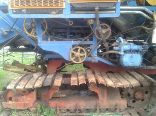 ขายรถเกี่ยวอุ้มปรับระดับ เครื่อง 175เทอร์โบ ขายรถเกี่ยวอุ้มปรับระดับ เครื่อง 175เทอร์โบ