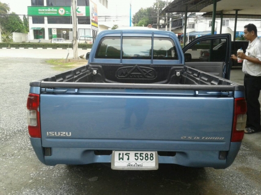 ISUZU D-max  2500 TURBO สภาพดีพร้อมใช้