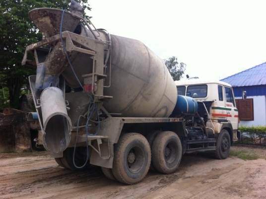 ขายรถมิกซ์ปูน HINO EK 100 (ตัวใหม่) 6Q