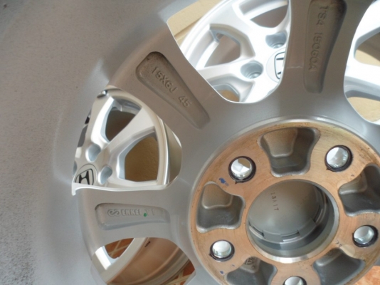 แม็ก civic(ปี2013)FBขอบ15" ใส่5รู114 กระบะ5รู ใส่ได้(ชุด4วง 3,900บ.)