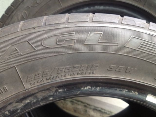 ขายแม๊คแท้พร้อมยางBMWขอบ16ราคาเบาๆ3600สนใจ0853647170