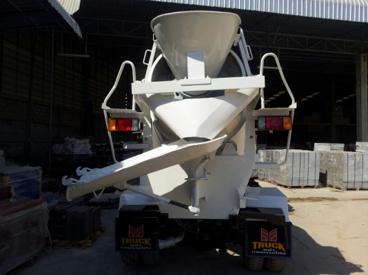 รถโม่2.5คิว ISUZU 175 แรงม้า พร้อมใช้ทันที