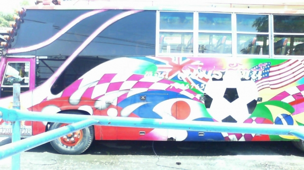 ขายรถบัส  สนใจติดต่อ 081-7027743