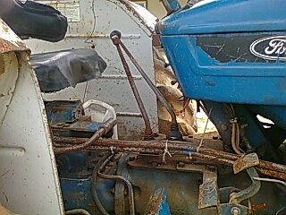 ขายรถไถฟอร์ดสองเพลา 6610 เสื้อลาย ขายรถไถฟอร์ดสองเพลา 6610 เสื้อลาย