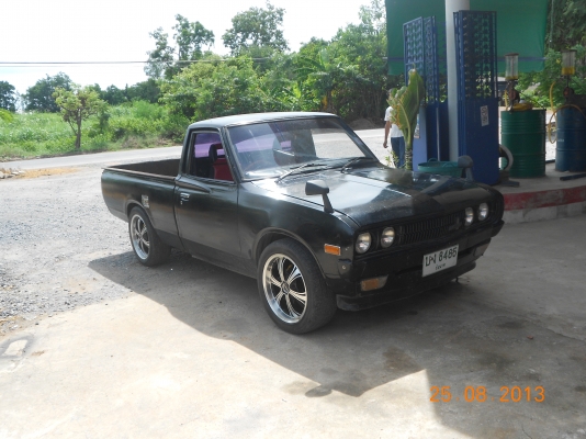 ขาย ดัสสันช้างเหยียบ สภาพเดิม ติดแก๊ส LPG แอร์เย็น แม็ก 17 ไฟนอน 85000