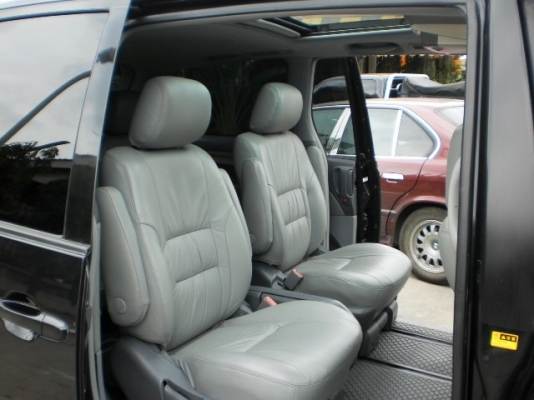 TOYOTA ESTIMA TOPสุด ซันรูฟ2ช่อง ช่องกลางเป็นไฟฟ้า ประตูสไลด์ไฟฟ้า 2 บาน TOYOTA ESTIMA TOPสุด ซันรูฟ2ช่อง ช่องกลางเป็นไฟฟ้า ประตูสไลด์ไฟฟ้า 2 บาน