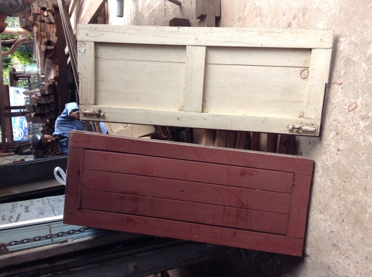 ขายเหมาๆ. หน้าต่างสวยๆราคาสุดถูกครับบานละ350บาท