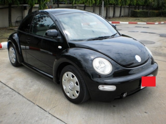 VOLKSWAGEN NEW BEETLE 2.0 สีดำเดิม เครื่องเดิม เกียร์AUTO