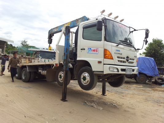 12ล้อเล็ก HINO FC 175 แรงม้า รถห้างป้ายแดง+เครน3ตันท้องV