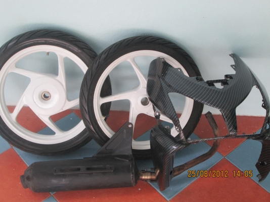 ล้อแม็ก,ชุดหน้าฮอนด้าคลิก,ท่อเเท้ท่อคอสแตนเลส