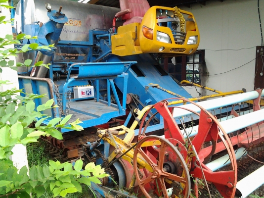 ขายรถเกี่ยวข้าว ศักดิ์พัฒนา เครื่องอีซูซุ 175  รถกระสอบ (ลดแล้ว! เหลือ  190000  บาท)