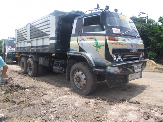 ขายด่วนๆสิบล้อดั้ม  ISUZU  JUMBO 195 HP, TURBO