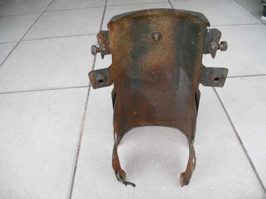 หน้าอก HONDA  C700