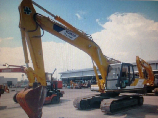 รถsk200มาคร์ทีนำเข้าเก่าญี่ปุ่นแท้ไม่เคยใช้งานเมืองไทยเลย ขอขอบคุณทีมงานพี่เสือที่ช่วยในการขายครั้งนี่สำเร็จ