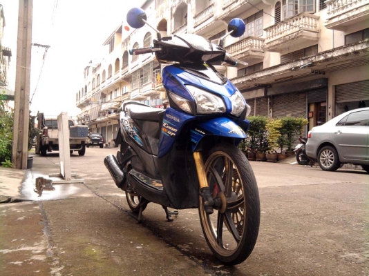 ขออนุญาติขาย Honda Click Combi Brake มือเดียว แต่งสวยมาก