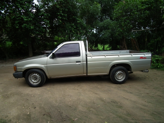 ขาย บิกเอ็ม ตอนเดียว 2.5 ฝาแดง พวงมาลัยเพาเวอร์ รถบ้าน พร้อมใช้