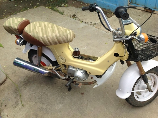 ลดเหลือ 9000 ชาลีไฟบน บังโคลนเหล็ก ล้อสี่ก้าน โช๊คแกนเล็ก เดิมๆครบๆ