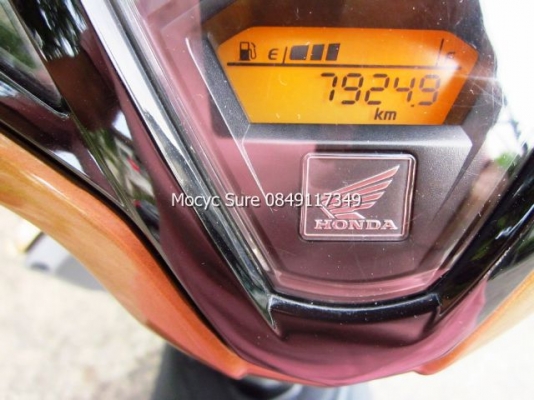Honda Click 125i forward รุ่นท๊อป  (ล้อแมกซ์ คอมบายเบรค) ดำน้ำตาล ปี 55 ไมล์ 7,9xx กิโล