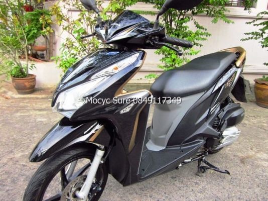 Honda Click 125i forward รุ่นท๊อป  (ล้อแมกซ์ คอมบายเบรค) ดำน้ำตาล ปี 55 ไมล์ 7,9xx กิโล