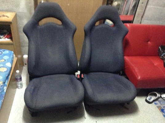 ขายเบาะซุบารุ1คู่ 4500 บาท