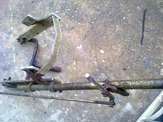 เครื่องเรือหางยาว Nissan Sd22