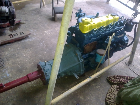 เครื่องเรือหางยาว Nissan Sd22