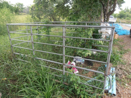 ขายคอกรถกระบะมี2แบบ ขายคอกรถกระบะมี2แบบ