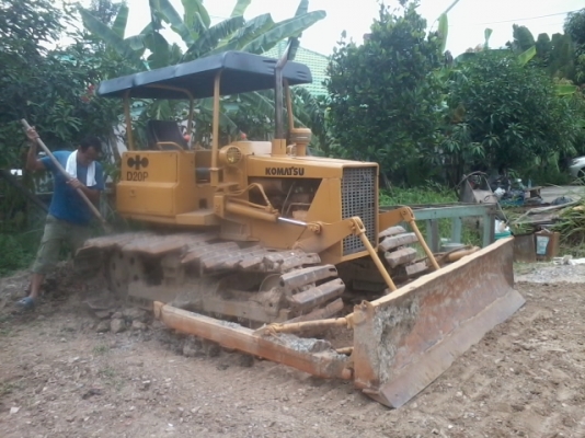 ขายแทรกเตอร์KOMATSU   D 2 OPLLซุปเปอร์รถสวยมากราคาถูกมาก