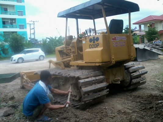 ขายแทรกเตอร์KOMATSU   D 2 OPLLซุปเปอร์รถสวยมากราคาถูกมาก