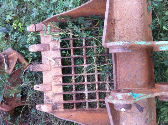 ขายบุ้งกี๋ตักผัก